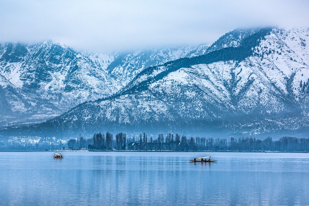 Kashmir Winter Escape – 6 Nights / 7 Days